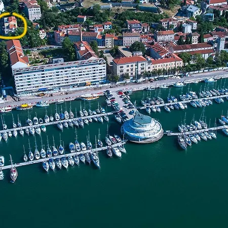 Place To Be - Center Apartment Pula Exterior photo